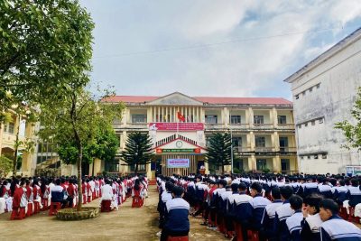 THPT LƯƠNG THẾ VINH – THUẬN HẠNH: GÓI TRỌN NIỀM TIN 2025 – VƯƠN MÌNH ĐÓN SÁNG 2026