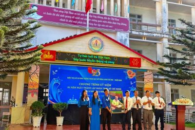 THÁNG 3 RỰC RỠ – DẤU ẤN 95 NĂM TUỔI TRẺ THPT LƯƠNG THẾ VINH THUẬN HẠNH